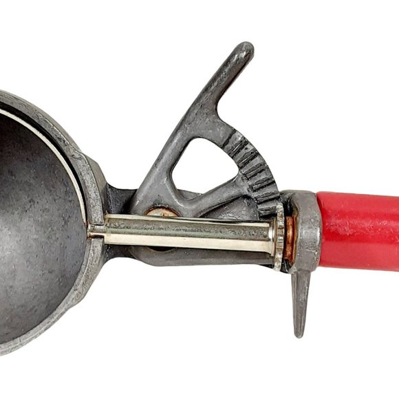 Scoop Master Red Ice Cream Scoop Batter Scoop with Plastic Handle Spring Ejector - Picture 4 of 16